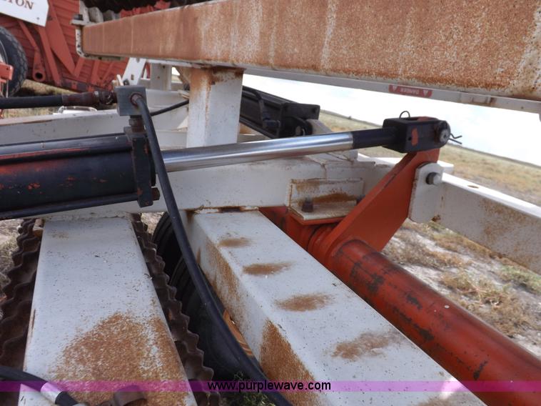 image for item I7563 Dunham Lehr folding wing packer