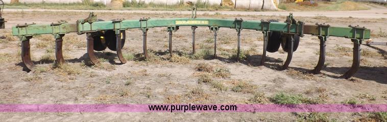 image for item I7564 John Deere E0400 Big Ox ripper