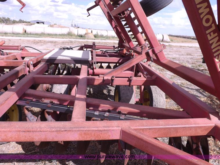 image for item I7566 Sunflower 1440 offset folding disk