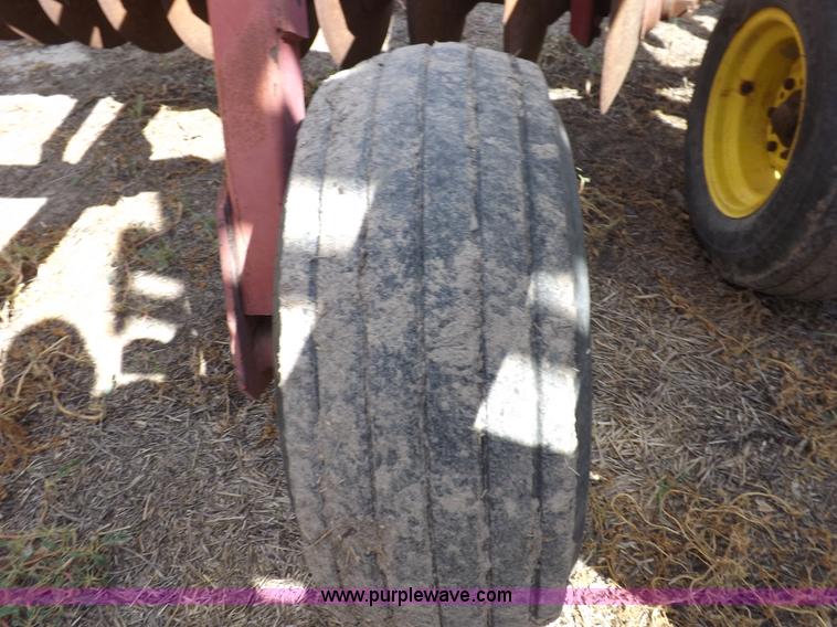 image for item I7566 Sunflower 1440 offset folding disk