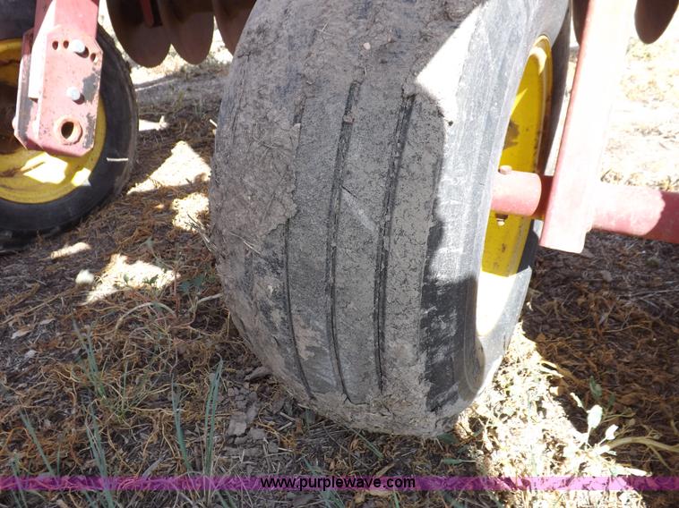 image for item I7566 Sunflower 1440 offset folding disk