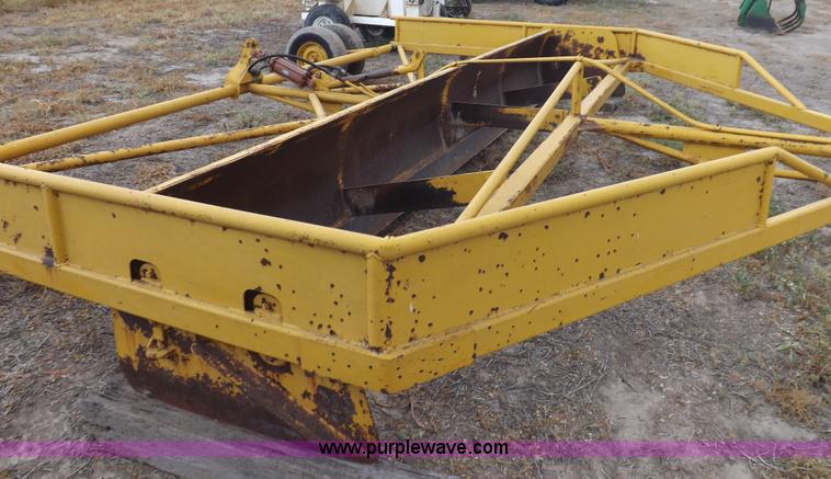 image for item I7567 Rupp Manufacturing land plane