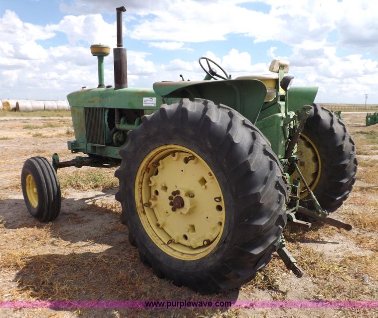 image for item I7577 1967 John Deere 4020 tractor