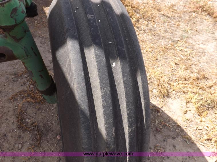 image for item I7577 1967 John Deere 4020 tractor