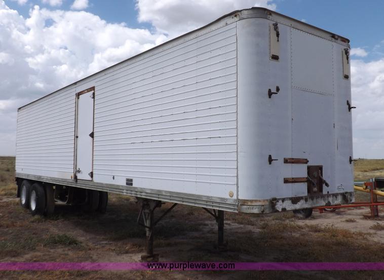 image for item I7579 1970 Timpte TT10AH128 dry box trailer