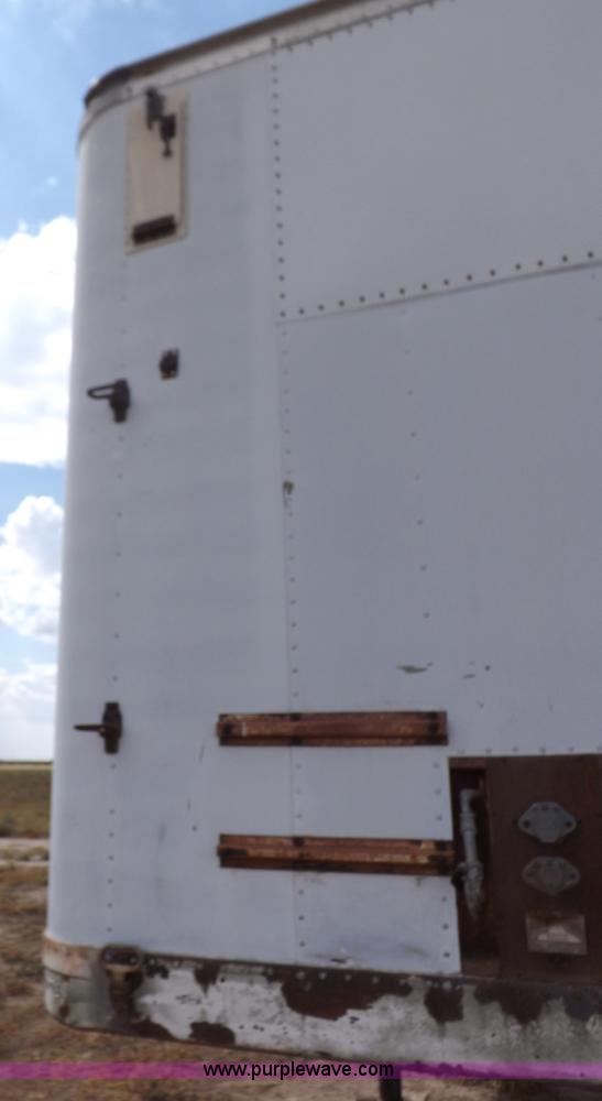 image for item I7579 1970 Timpte TT10AH128 dry box trailer