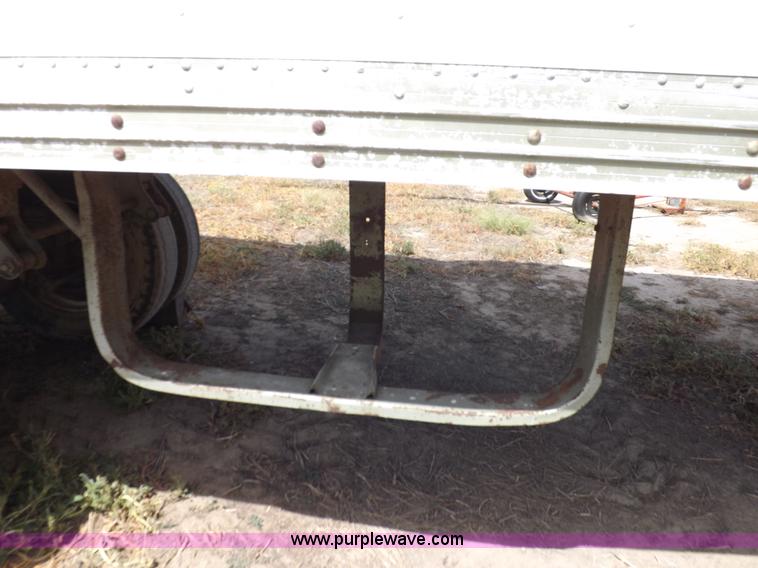 image for item I7579 1970 Timpte TT10AH128 dry box trailer