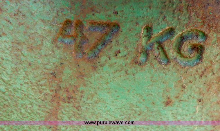 image for item I7587 1996 John Deere 8400 MFWD tractor