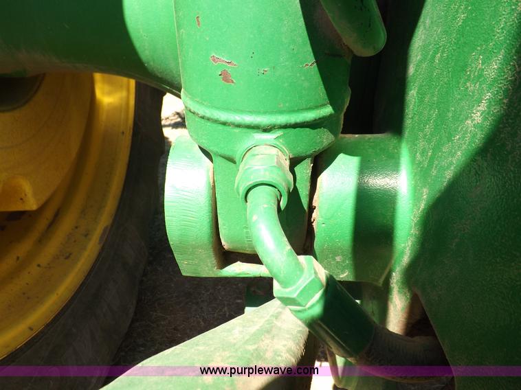 image for item I7587 1996 John Deere 8400 MFWD tractor