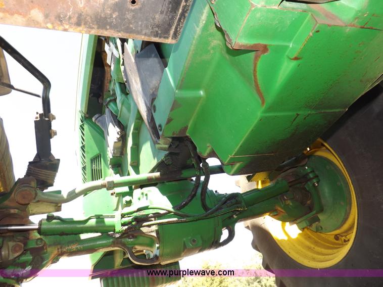 image for item I7587 1996 John Deere 8400 MFWD tractor