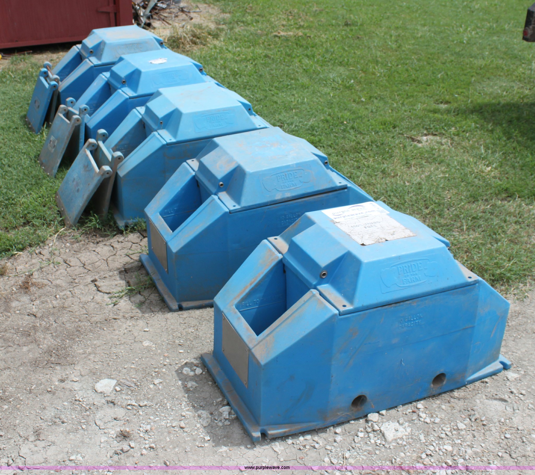 (5) Pride of the Farm livestock water tanks in Mayfield, KS Item