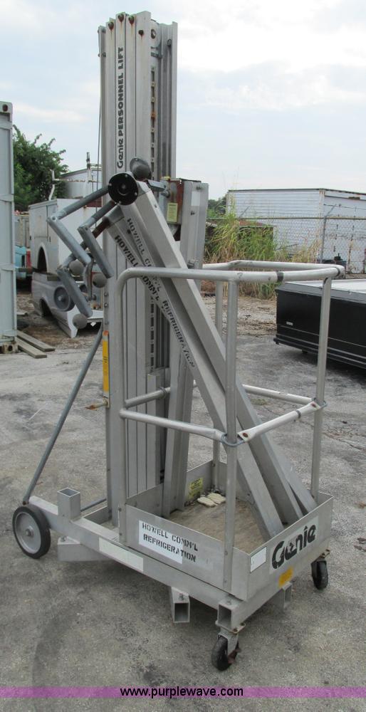 Genie PLM24 manual man lift in Springfield, MO Item AC9974 sold