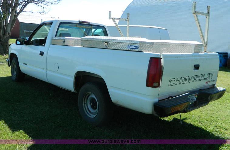 image for item AD9572 1998 Chevrolet 1500 pickup truck