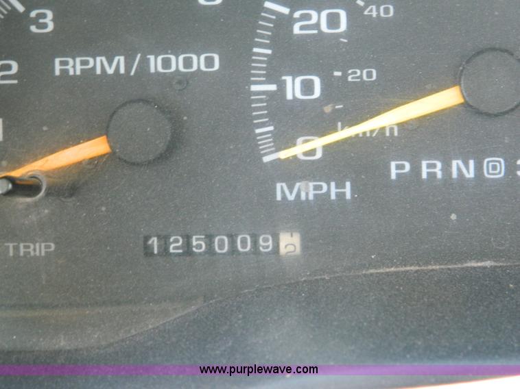 image for item AD9572 1998 Chevrolet 1500 pickup truck