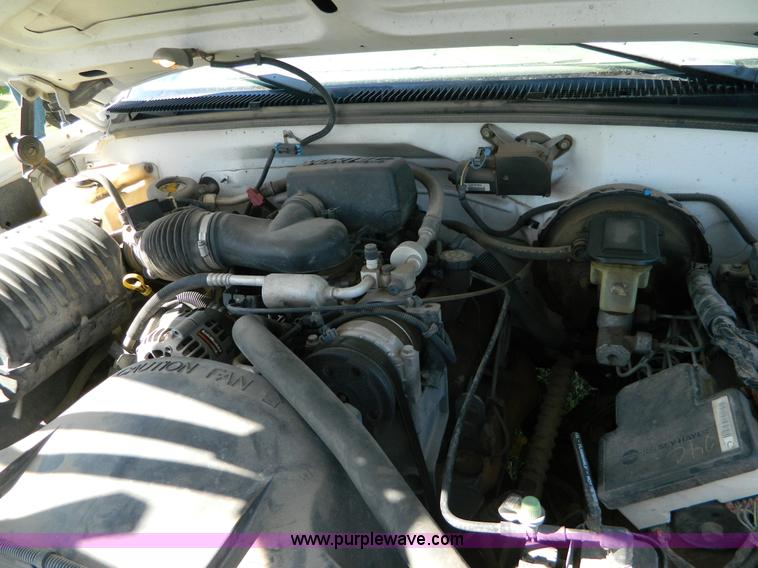 image for item AD9572 1998 Chevrolet 1500 pickup truck