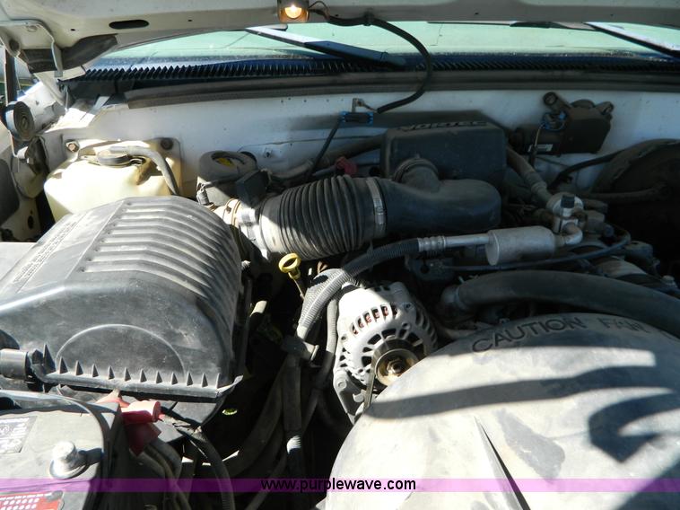 image for item AD9572 1998 Chevrolet 1500 pickup truck