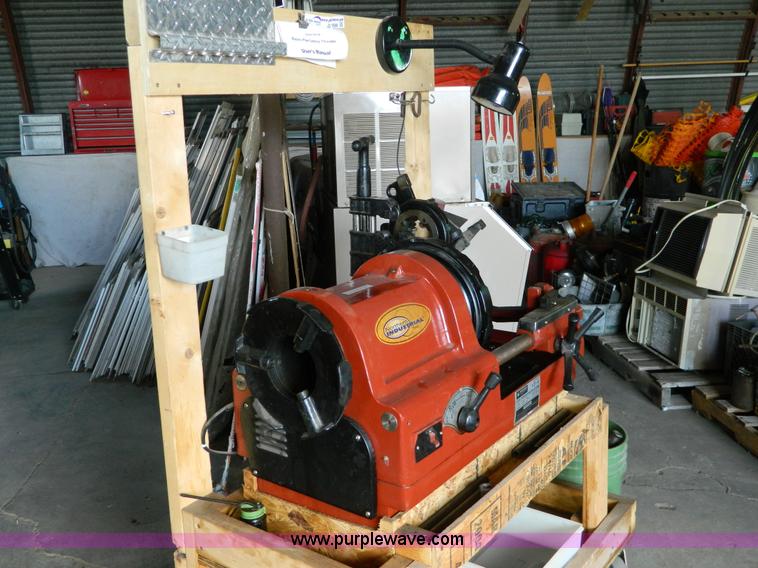 Northern Industrial pipe threading 