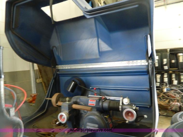 image for item AD9617 Ammco brake lathe