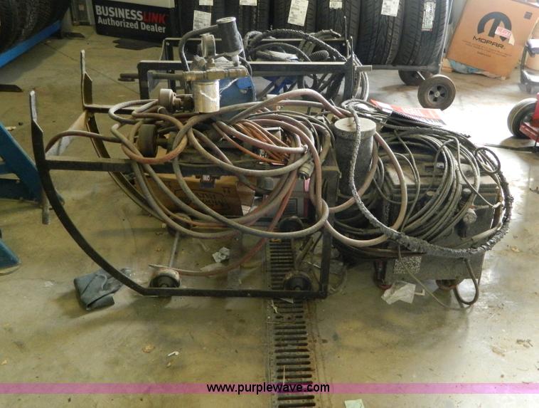 image for item AD9618 Smaragda Spray-All bed liner sprayer