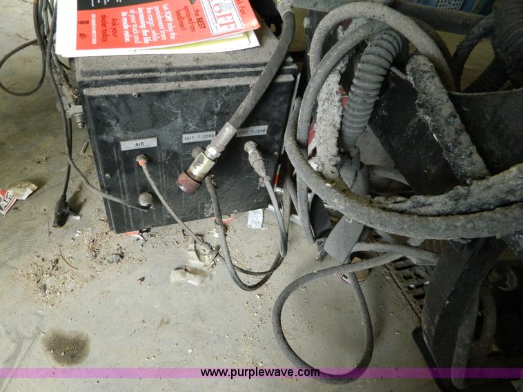 image for item AD9618 Smaragda Spray-All bed liner sprayer