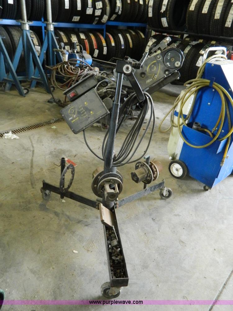 image for item AD9621 PFM 9 Pro Cut brake lathe