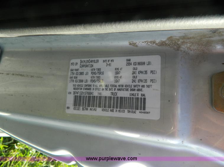 image for item AD9984 2001 Dodge Ram 1500 Quad Cab pickup truck