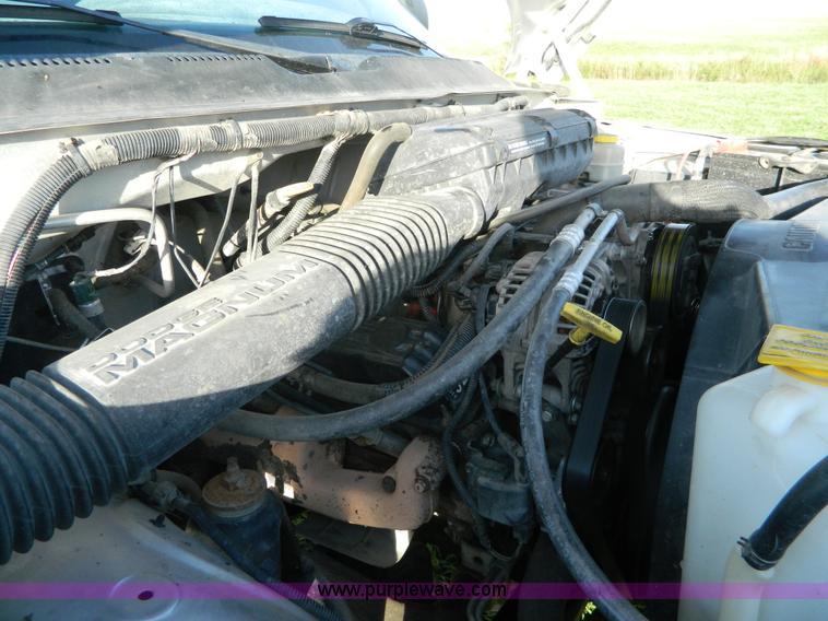 image for item AD9984 2001 Dodge Ram 1500 Quad Cab pickup truck