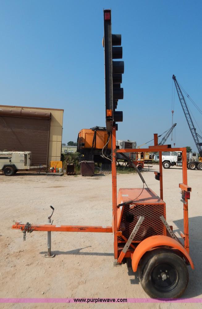 image for item B5823 Arrow sign board