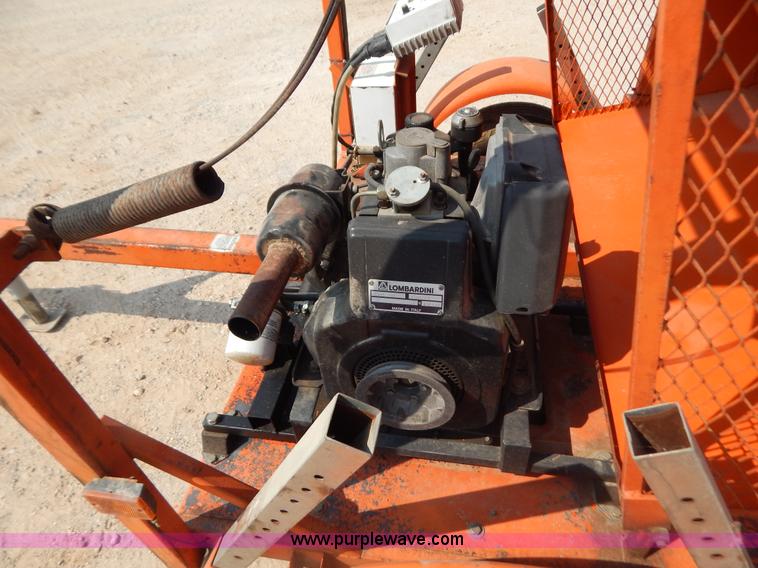 image for item B5823 Arrow sign board