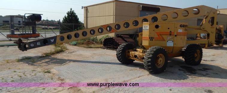 image for item B5824 Grove AMZ-66 boom lift