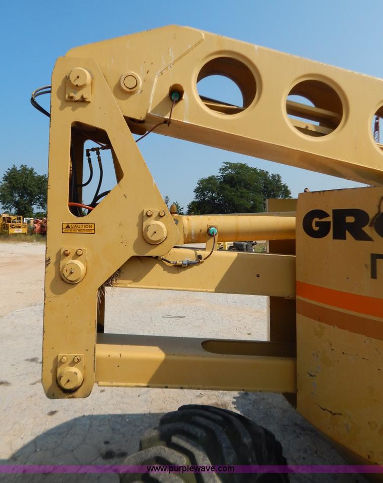 image for item B5824 Grove AMZ-66 boom lift