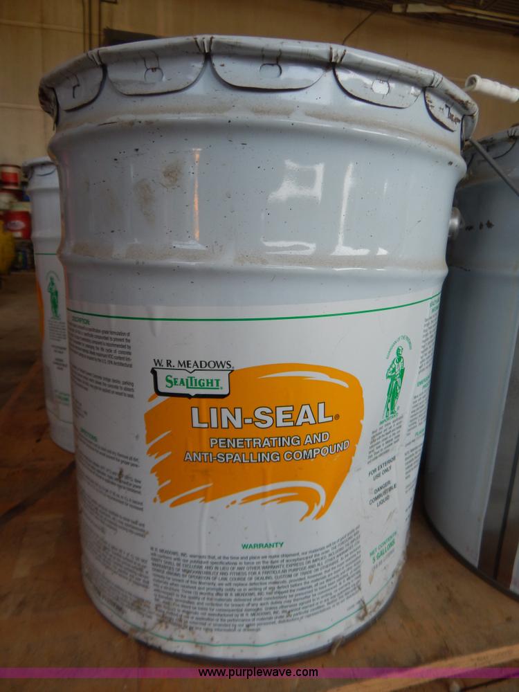 image for item B5827 (8) containers of W.R. Meadows Lin-Seal anti-spalling compound