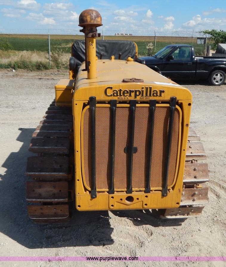 image for item B5837 1942 Caterpillar R4 dozer