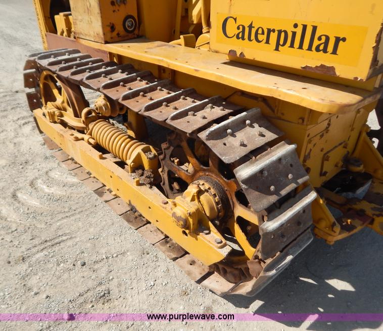 image for item B5837 1942 Caterpillar R4 dozer