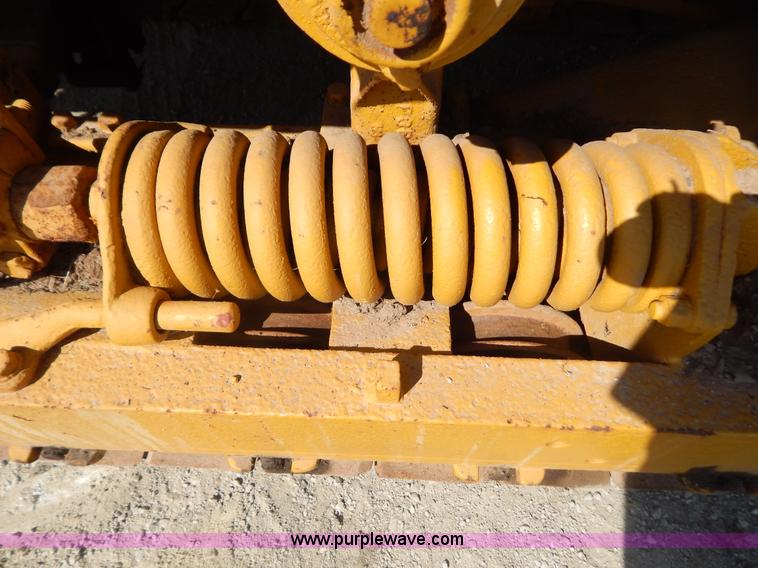 image for item B5837 1942 Caterpillar R4 dozer