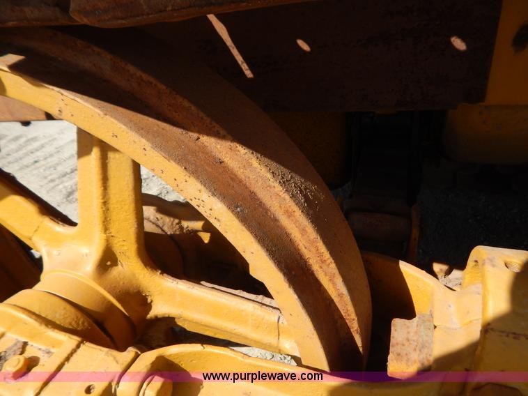 image for item B5837 1942 Caterpillar R4 dozer