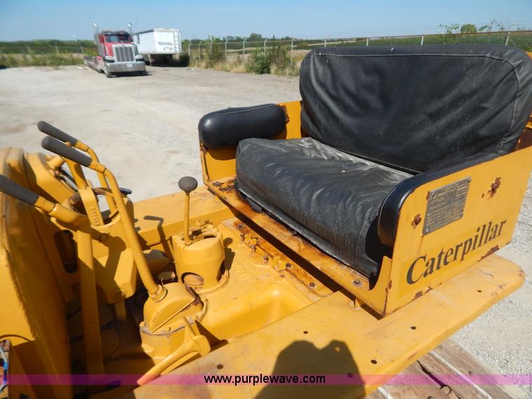 image for item B5837 1942 Caterpillar R4 dozer