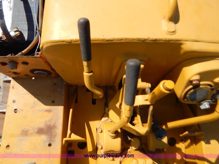 image for item B5837 1942 Caterpillar R4 dozer