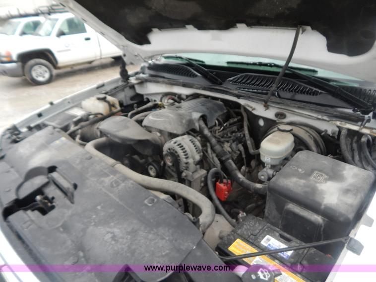 image for item B5840 2007 Chevrolet Silverado 1500 Ext.Cab pickup truck