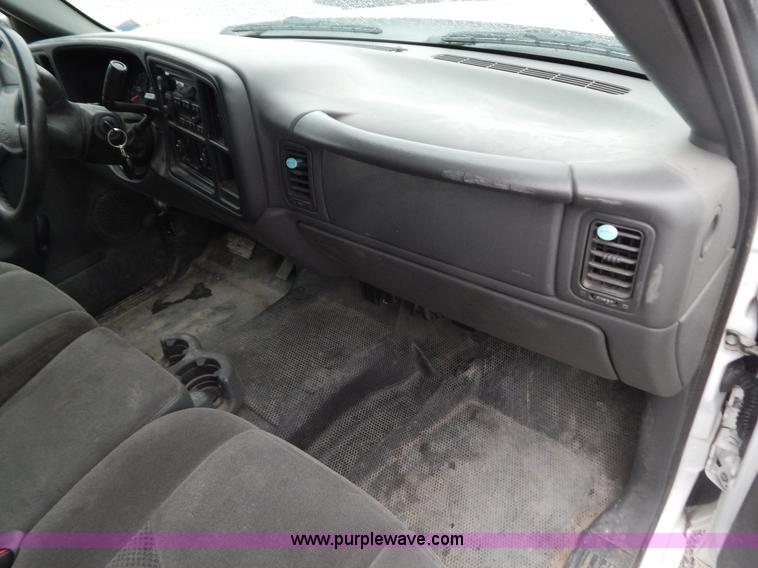 image for item B5840 2007 Chevrolet Silverado 1500 Ext.Cab pickup truck