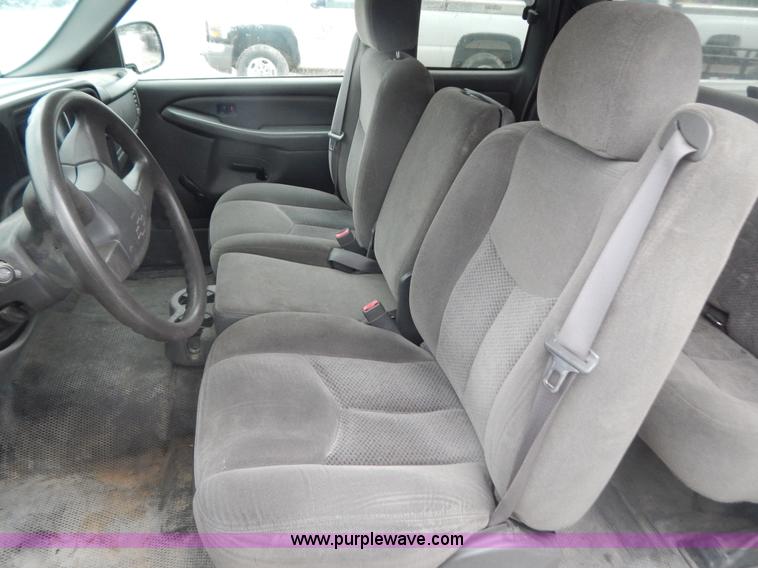 image for item B5840 2007 Chevrolet Silverado 1500 Ext.Cab pickup truck