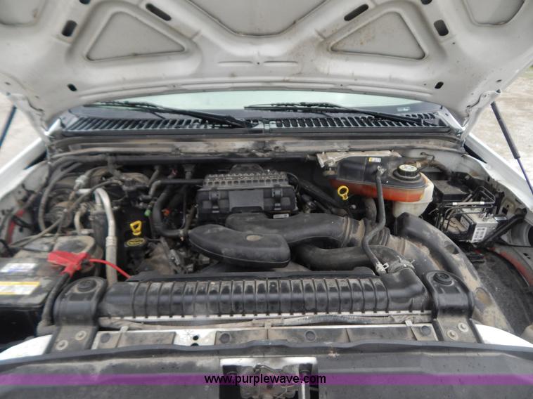 image for item B5841 2007 Ford F250 pickup truck