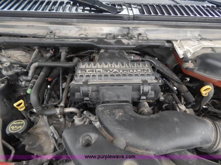 image for item B5841 2007 Ford F250 pickup truck