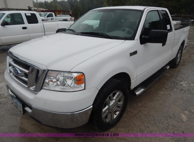 image for item B5843 2008 Ford F150 SuperCab pickup truck