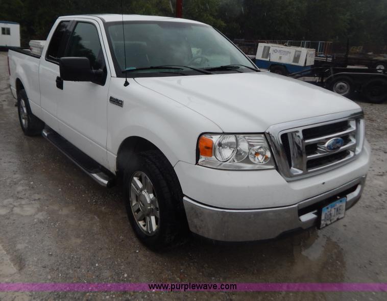 image for item B5843 2008 Ford F150 SuperCab pickup truck