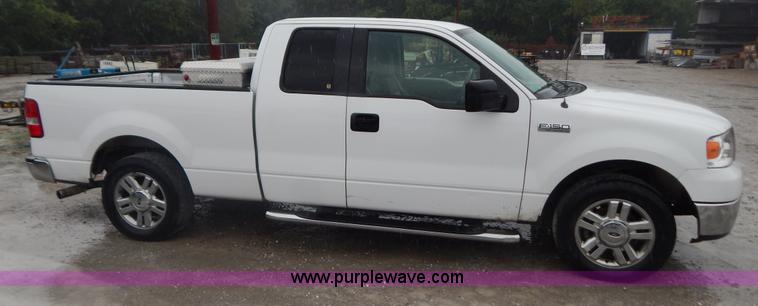 image for item B5843 2008 Ford F150 SuperCab pickup truck