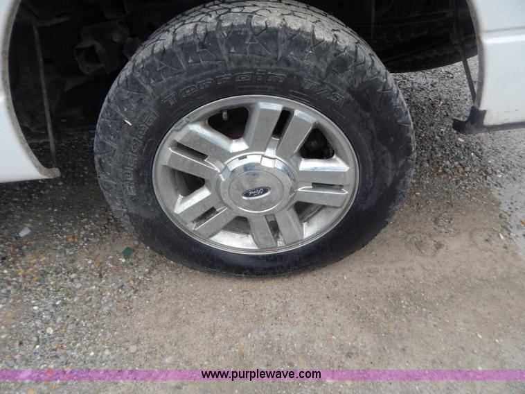 image for item B5843 2008 Ford F150 SuperCab pickup truck