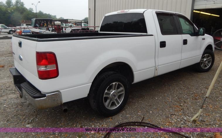 image for item B5846 2007 Ford F150 XLT SuperCrew pickup truck