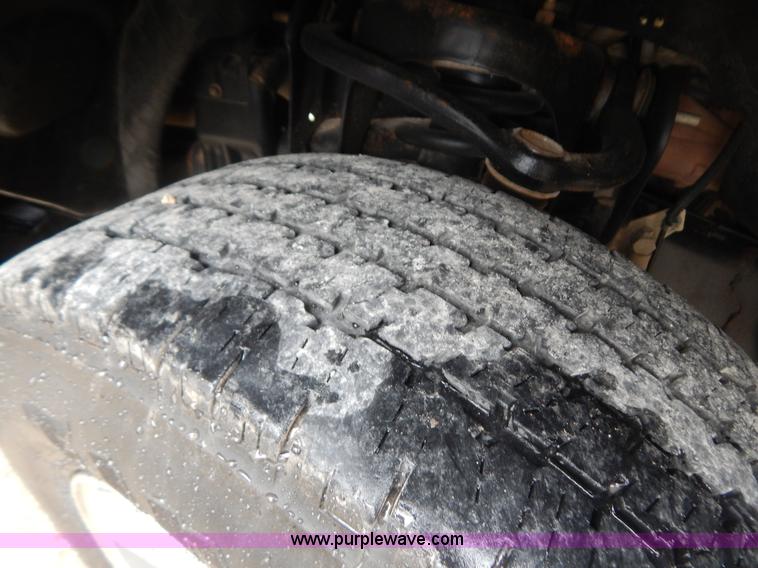 image for item B5846 2007 Ford F150 XLT SuperCrew pickup truck