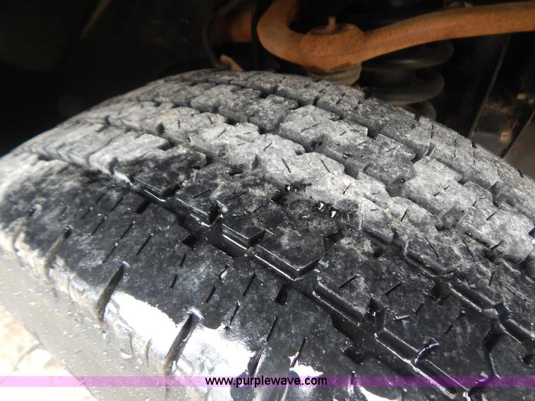 image for item B5846 2007 Ford F150 XLT SuperCrew pickup truck